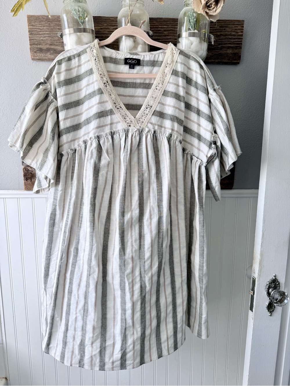 GIGIO Striped V-Neck Tunic in Sage and Cream